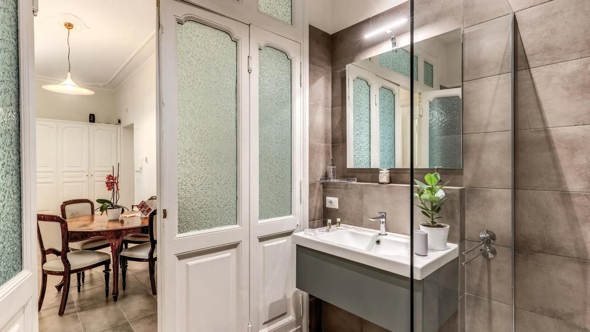 Nest House Prati Apartment Rome 0*,